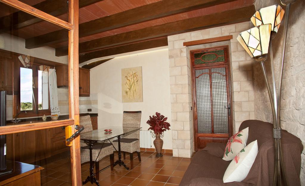 Finca Es Carbo Ses Salines Habitación foto